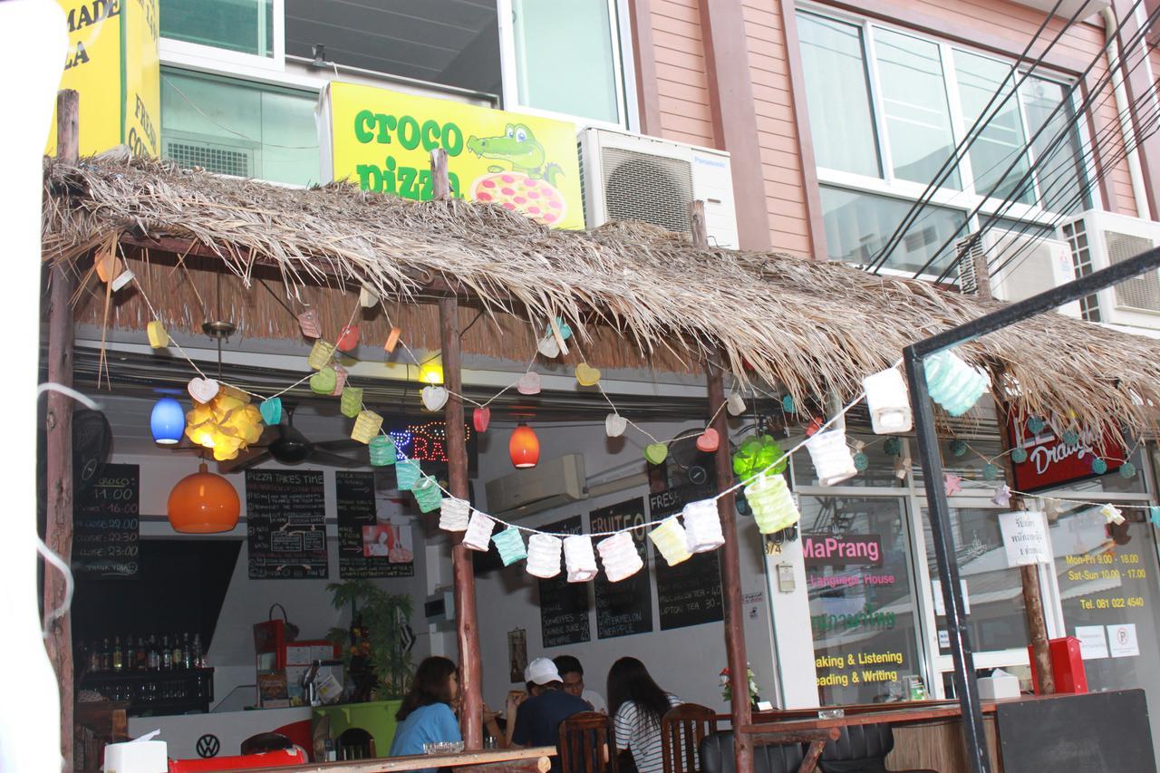 Varada Place Chiang Mai Esterno foto