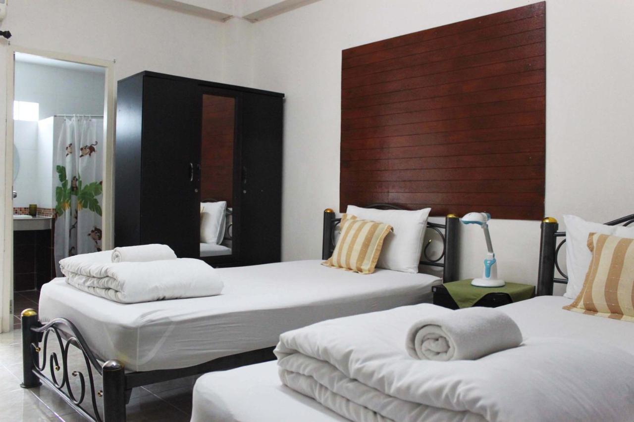 Varada Place Chiang Mai Esterno foto