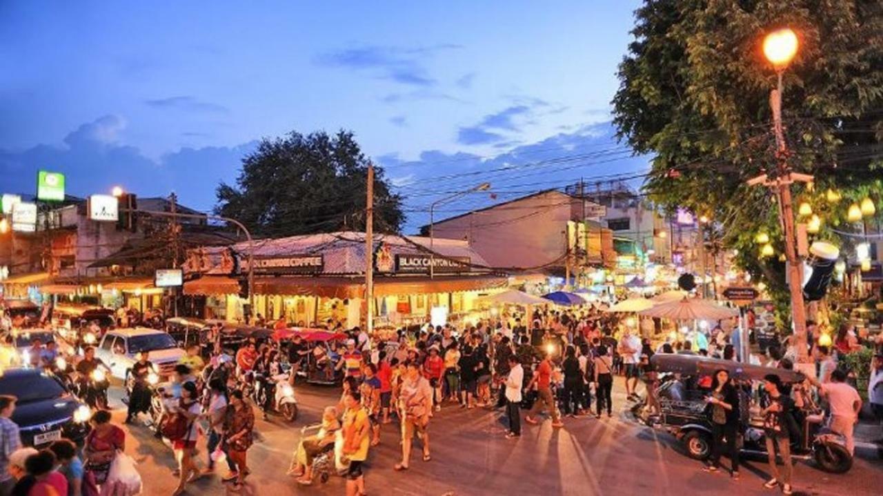 Varada Place Chiang Mai Esterno foto