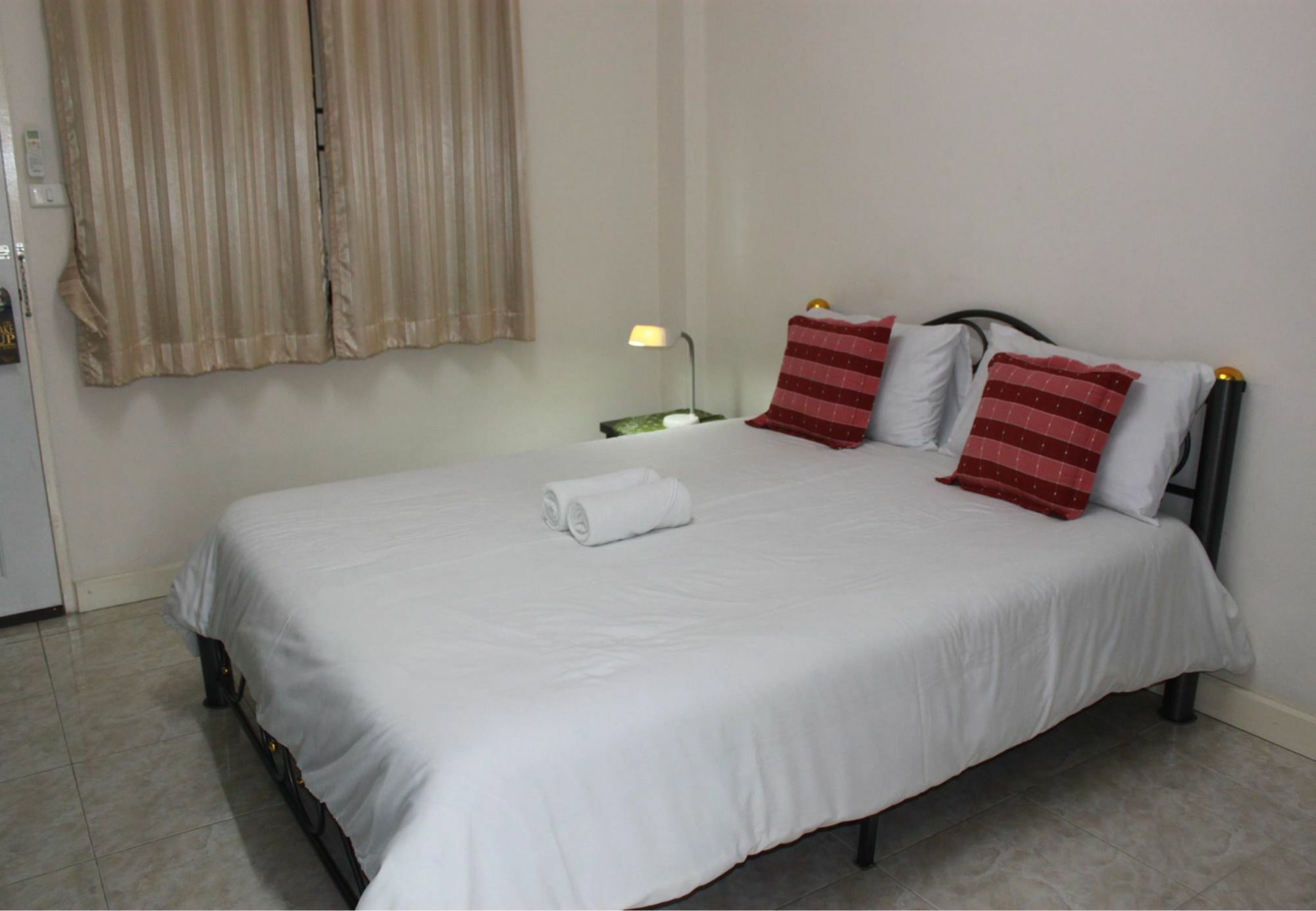 Varada Place Chiang Mai Esterno foto